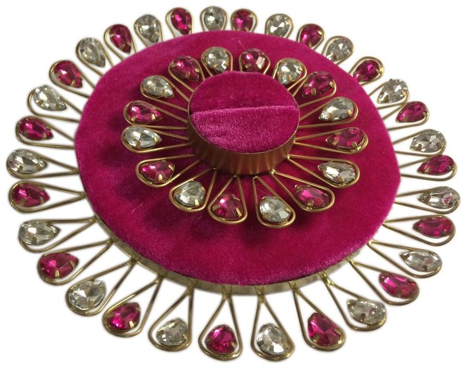 

Pink Velvel Little Wedding Engagement Ring Platter With Single Ring Holder