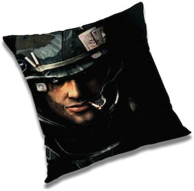 RADANYA 3d printed Polyester Black Cushion Cover ( Regular , Pack of 1 )