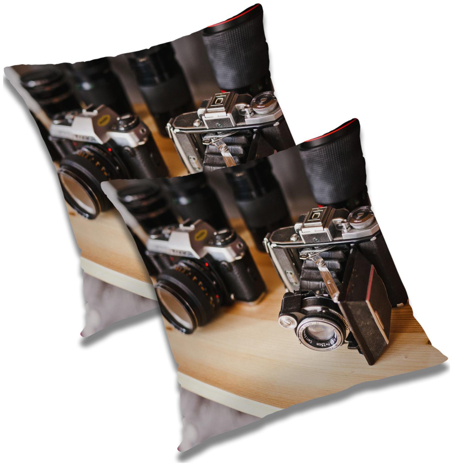 

RADANYA Abstract Cushion Cover 16x16 inch