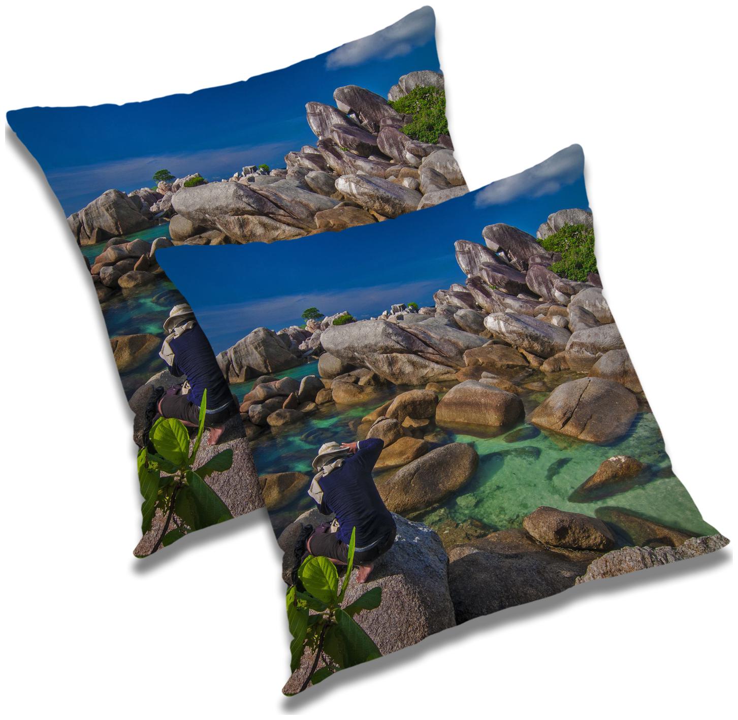

RADANYA Abstract Cushion Cover 24x24 inch