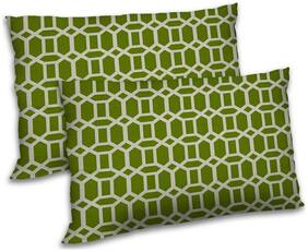 RADANYA Polyester Geometric Pillow Covers ( Pack of 2 , Green )