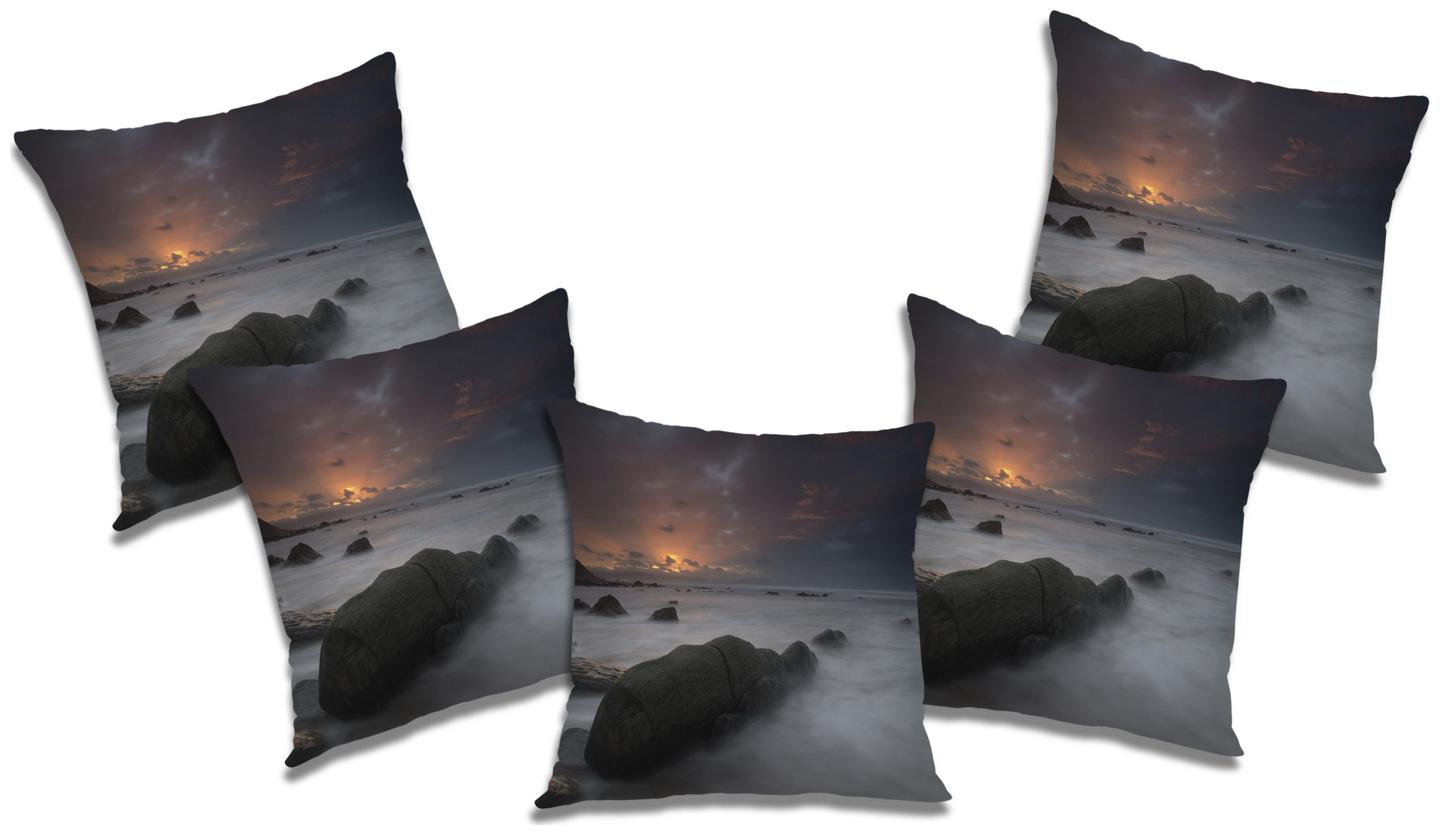 

RADANYA Printed Cushion Cover with Filler (Set of 5) 16x16 inch