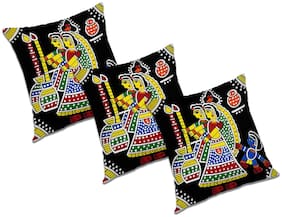 RADANYA Printed Polyester Black Cushion Cover ( Large , Pack of 3 )
