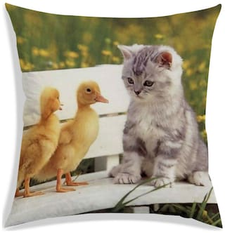 RADANYA Printed Cushion Cover 18x18 inch