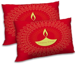 RADANYA Polyester Printed Pillow Covers ( Pack of 2 , Red )