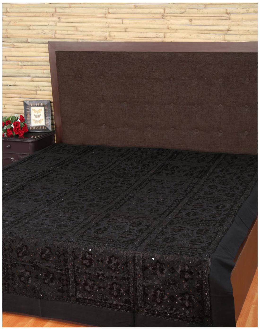 

Rajrang Cotton Printed Double Size Bedsheet 104 TC ( 1 Bedsheet With 2 Pillow Covers Black )