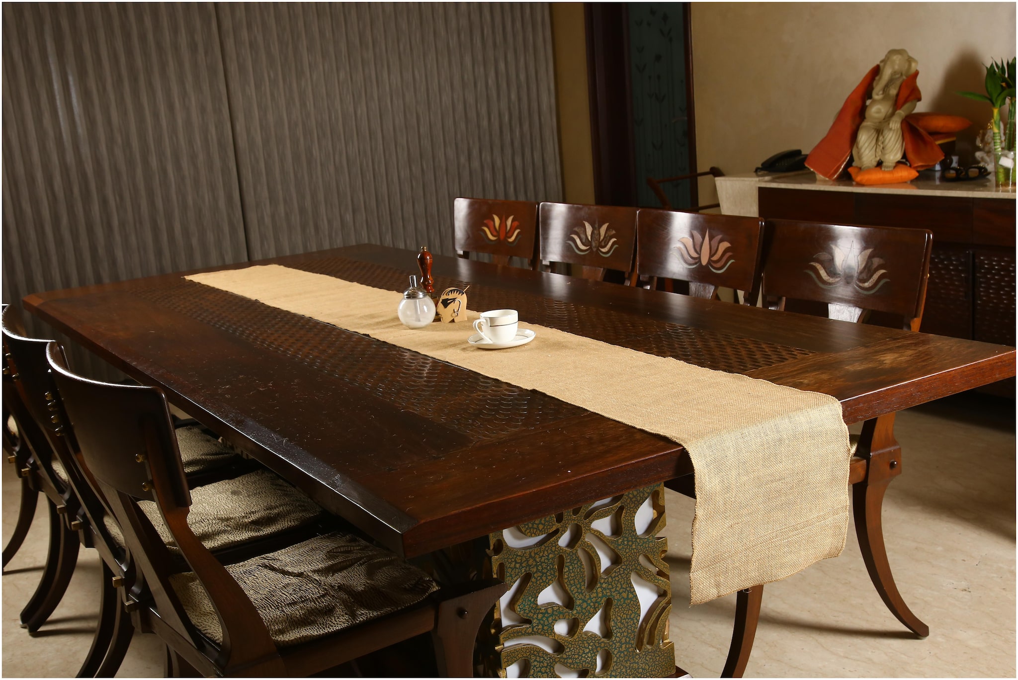 

Rajrang Natural Brown High Quality Jute Table Runner