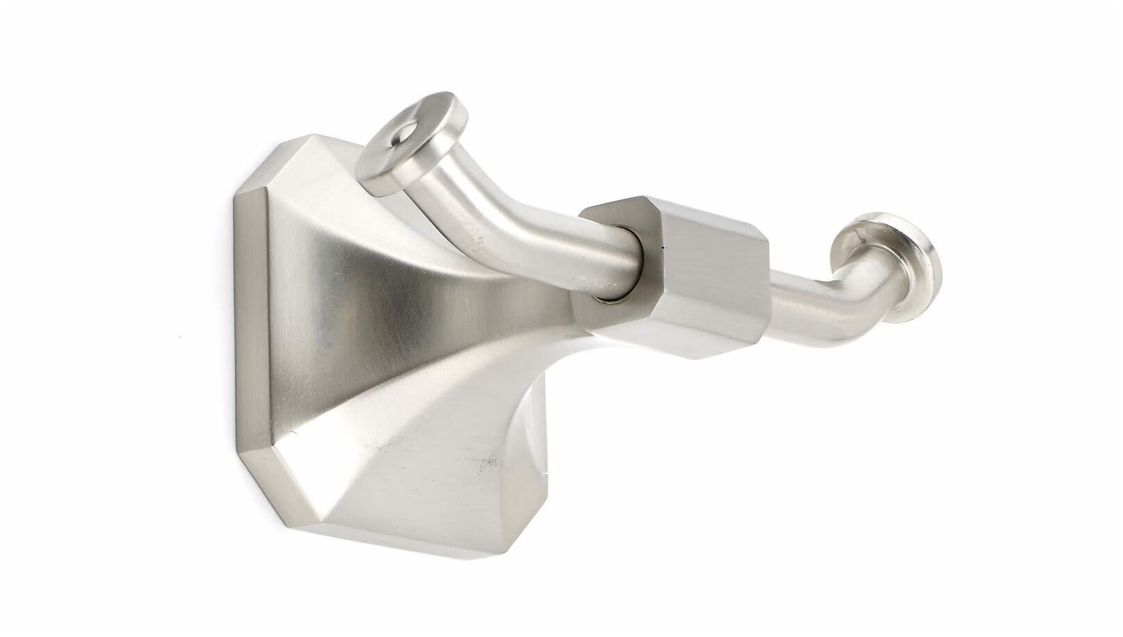 

Richelieu NB10205 Nickel Riviera 3-1 8 Double Robe Hook
