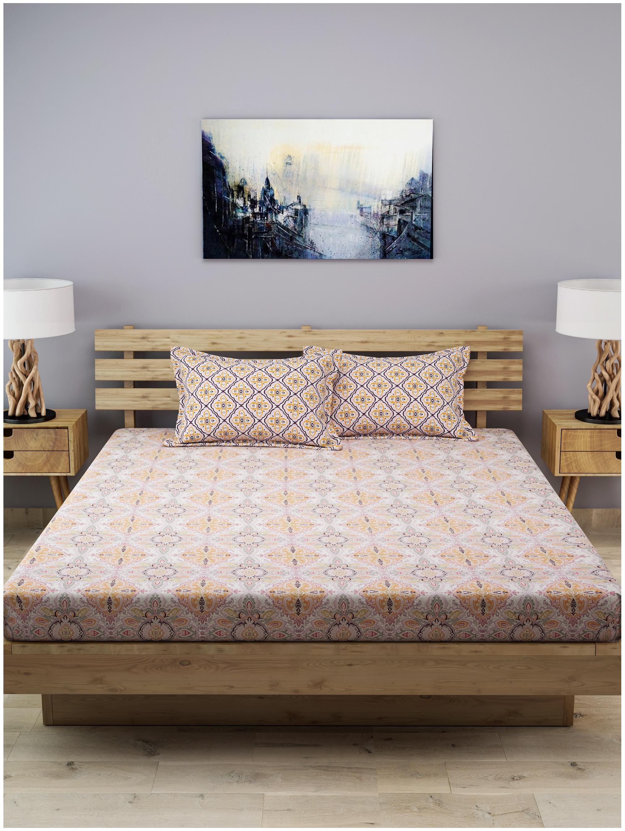 

ROMEE Cotton Geometric King Size Bedsheet 210 TC ( 1 Bedsheet With 2 Pillow Covers Multi )