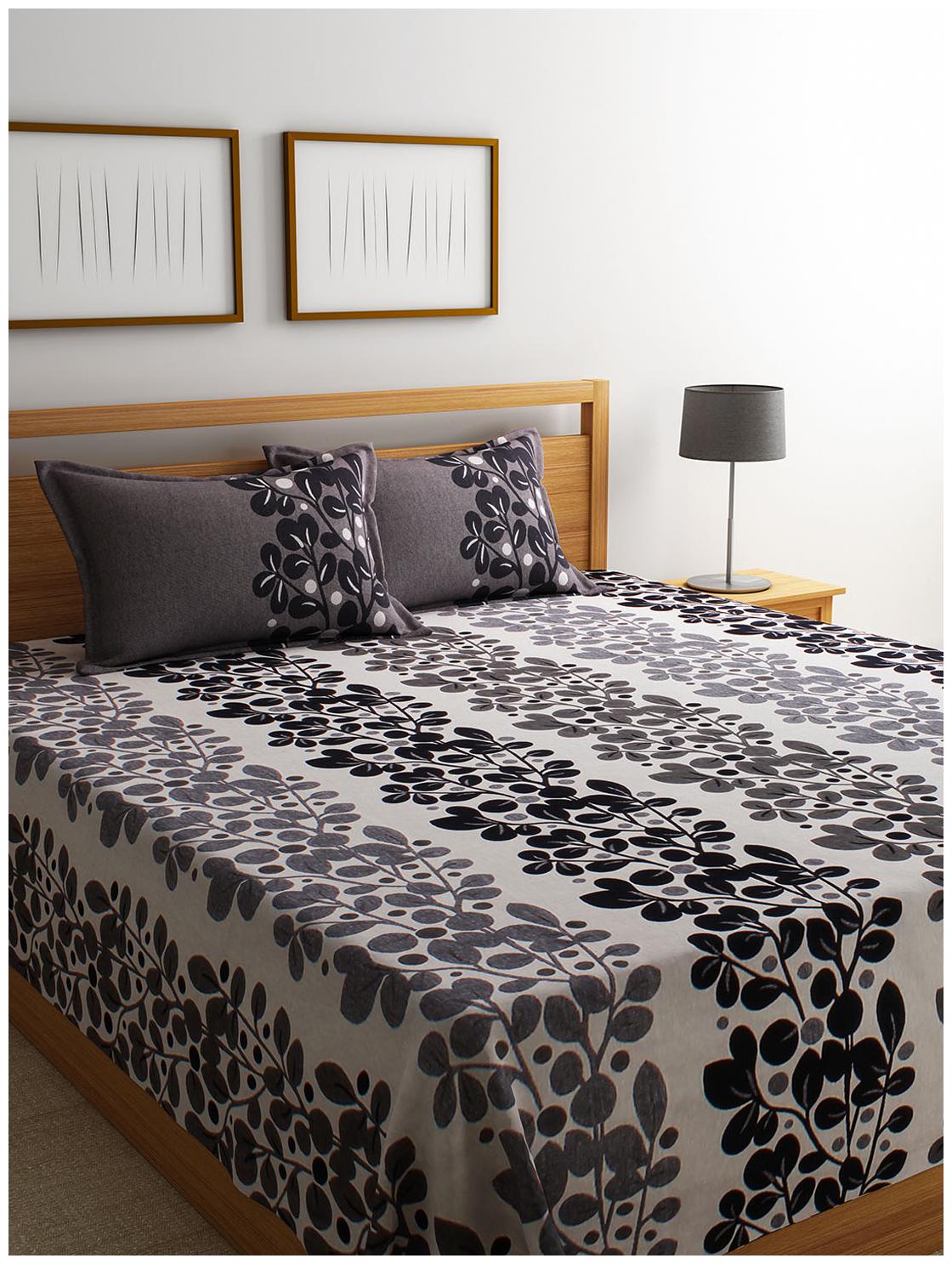 

ROMEE Poly Cotton Floral Queen Size Bedsheet 400 TC ( 1 Bedsheet With 2 Pillow Covers Grey )