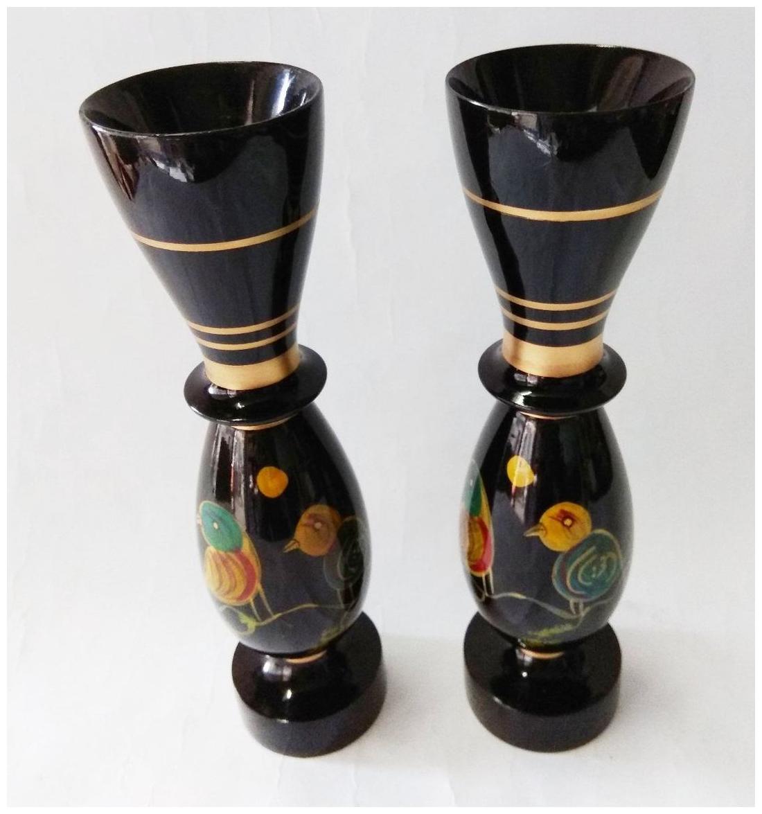 

Royals Antique Bird Painted Vase