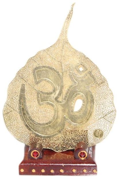 Sarvsiddhi Om On Gold Plated Leaf