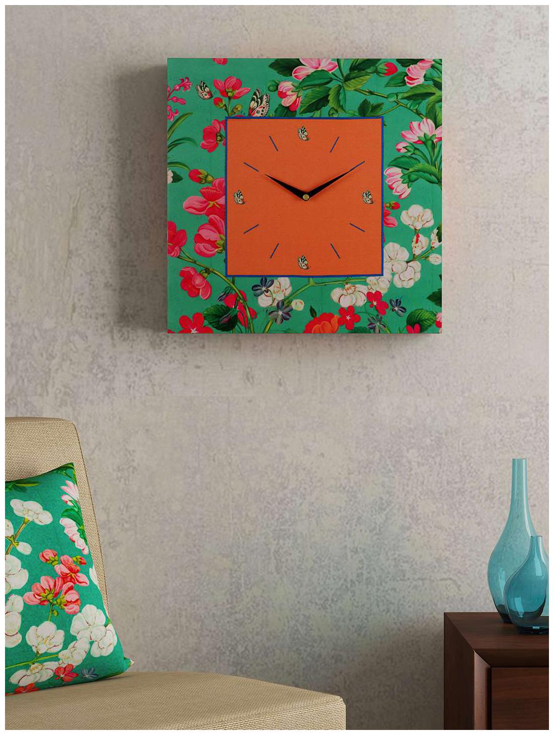 

SEJ by Nisha Gupta Wood Analog Wall clock ( Set of 1 )