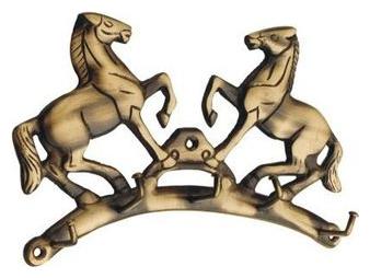 

Shaks Traders 5 PIN KEY HOLDER 2 HORSE BRASS ANTIQUE FINISH