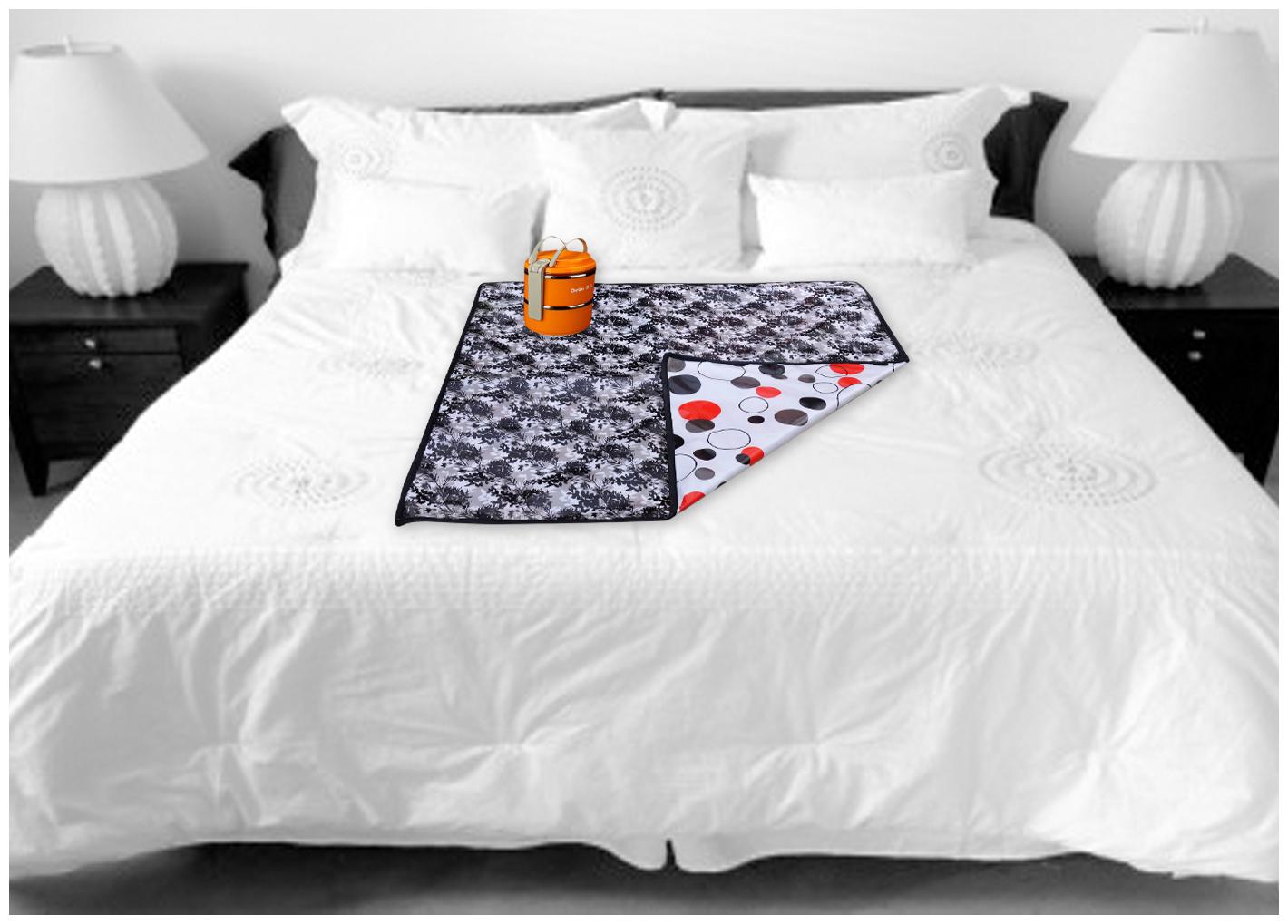 

Shree Jee Waterproof PVC Bed Protecting Bed Server (Pack of 1)