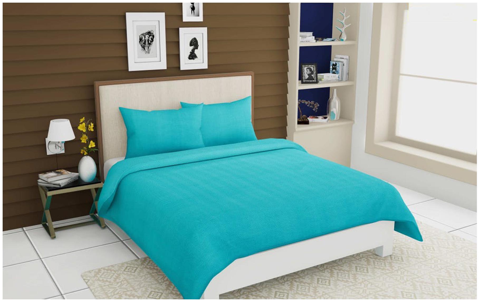 

SKY TEX Cotton Striped Double Size Bedsheet 104 TC ( 1 Bedsheet With 2 Pillow Covers Turquoise )