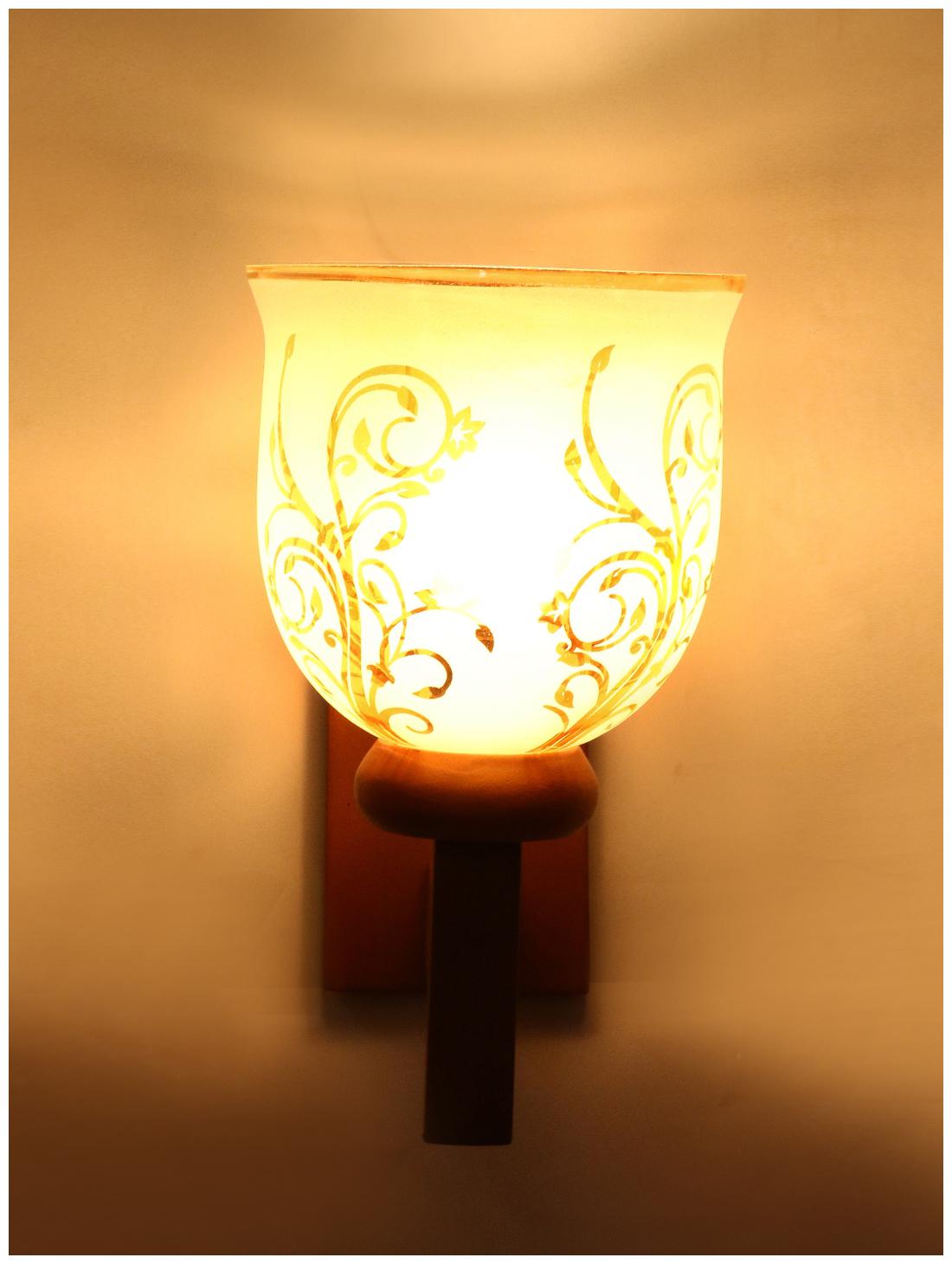 

Somil Vintage Glass Wall Lamp (Hand Decorative With Golden Somil Design) A4