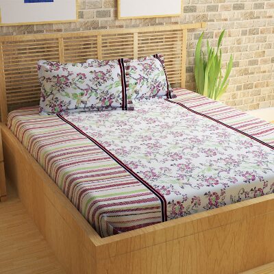 

Story Home Cotton Floral Double Size Bedsheet 120 TC ( 1 Bedsheet With 2 Pillow Covers Purple )