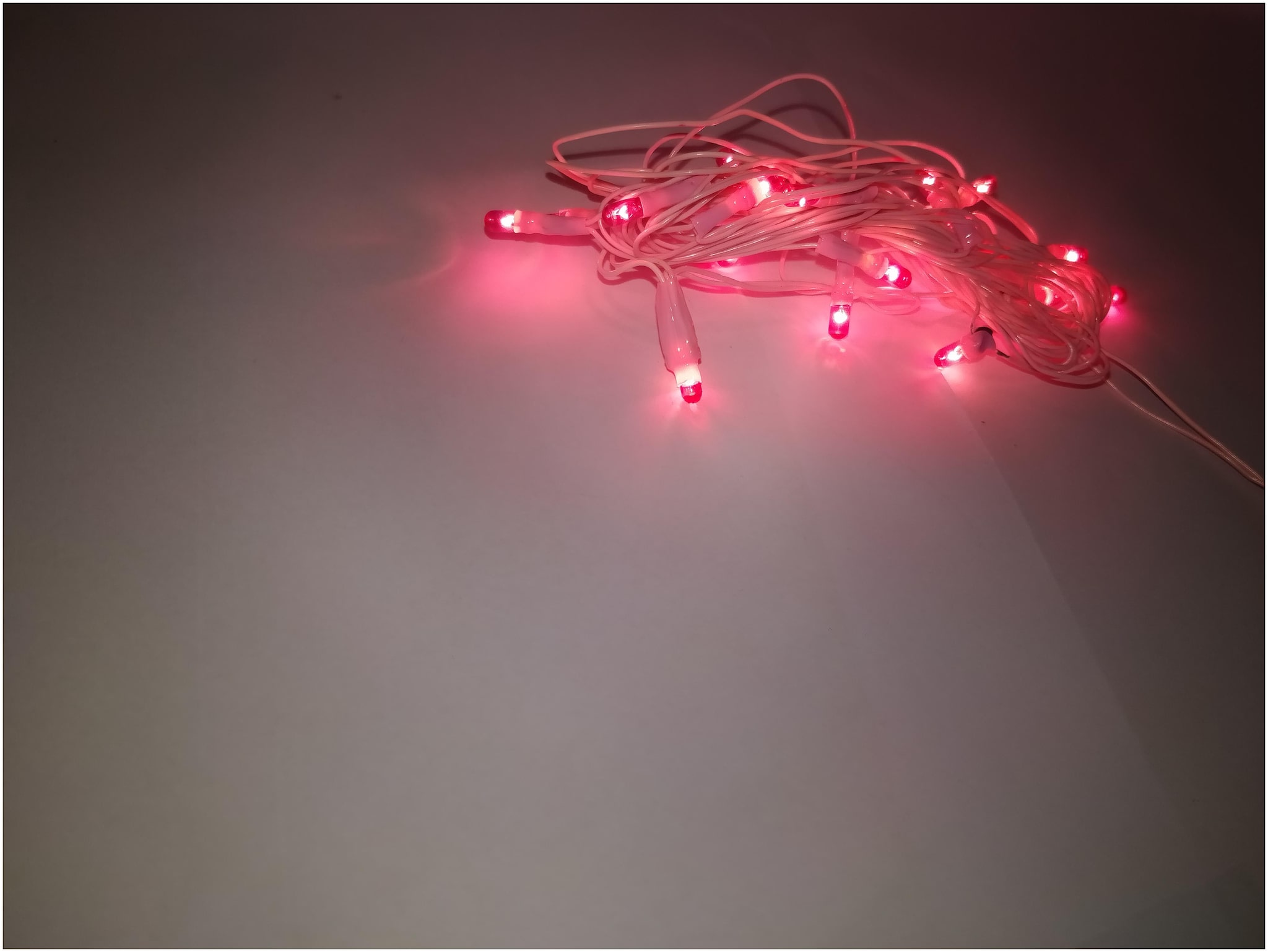 

String Lights Starry LED Lightning Copper Wire String Lights for Home Garden and Xmas Decoration pink