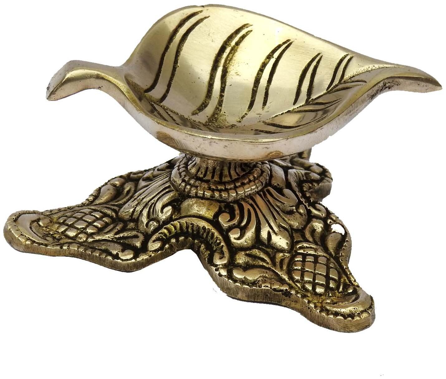 

Susajjit Decor Decorative Brass Table Diya
