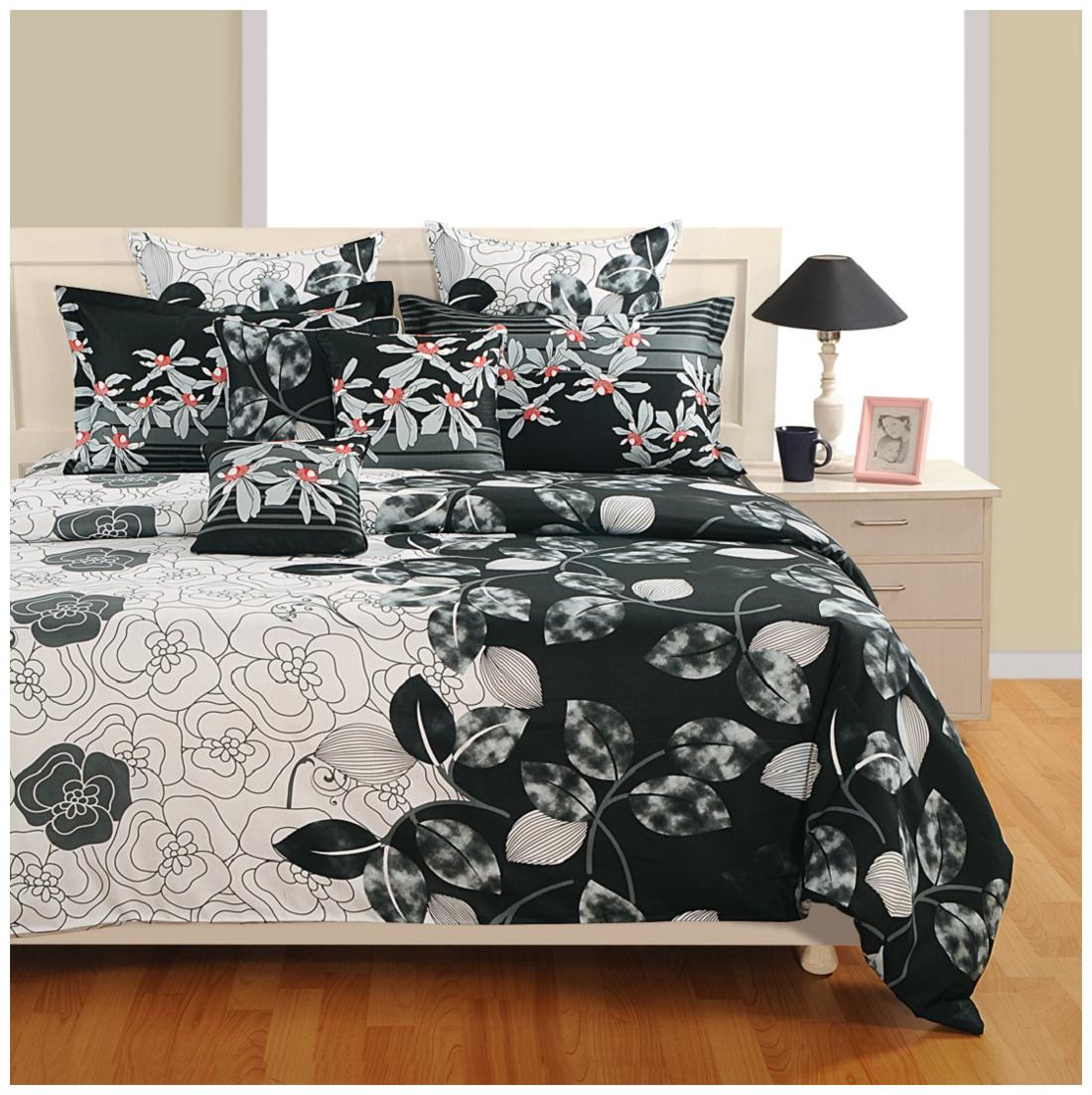 

Swayam Satin Floral King Size Bedsheet 250 TC ( 1 Bedsheet With 2 Pillow Covers Black )