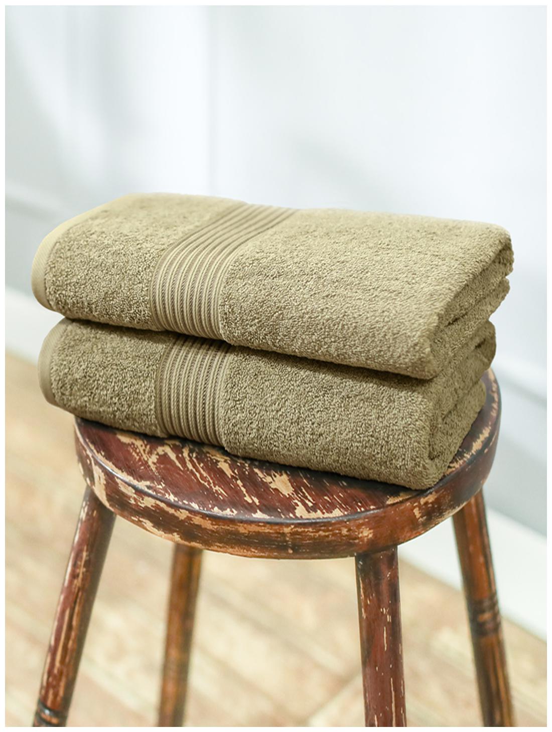 

Swiss Republic 630 GSM Cotton Bath towel ( 2 pieces Brown )