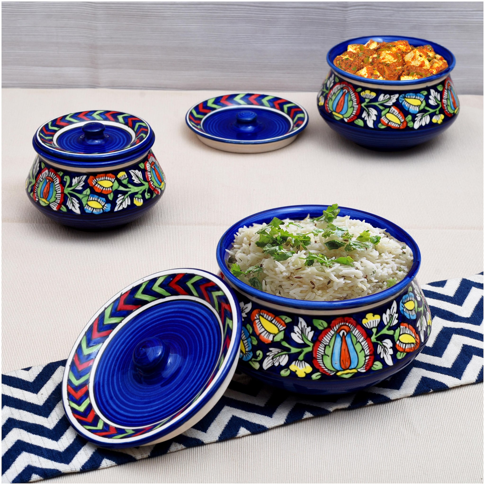 

Tashveen Articles Stoneware Mughal Handies Set of 3 Piece (Blue Multicolour) Serving Set Bowl Set Dining Tableware Casserole