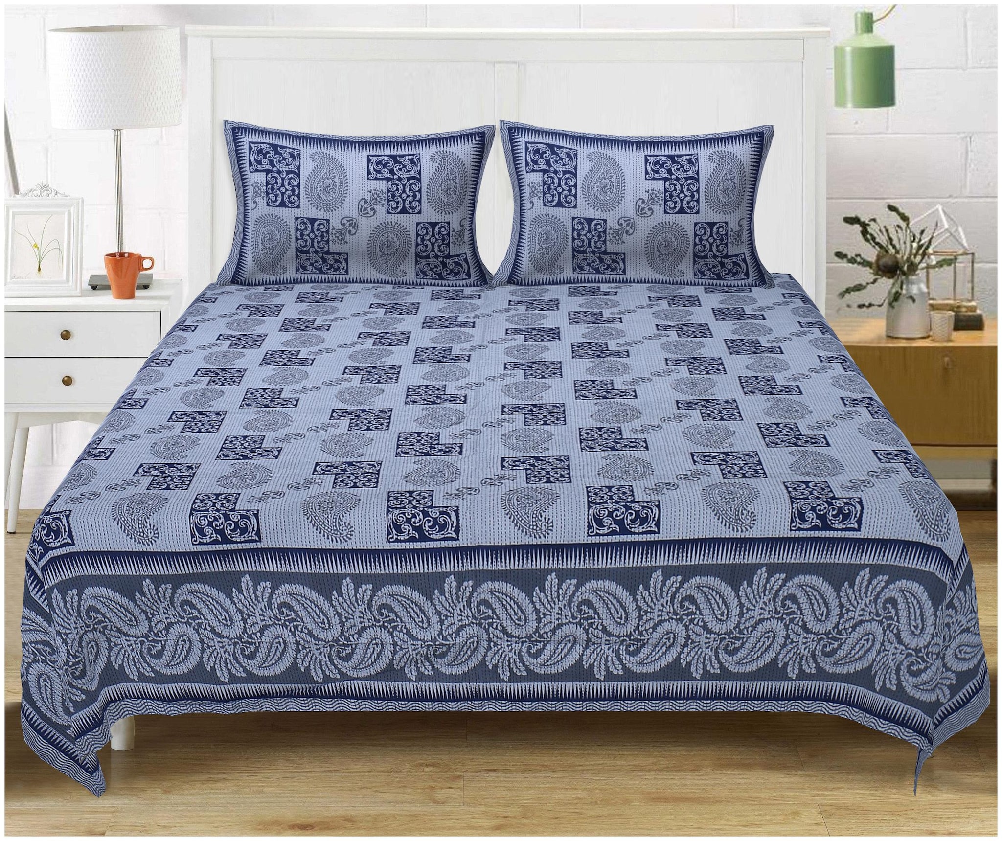 

TEXSTYLERS Cotton Abstract King Size Bedsheet 220 TC ( 1 Bedsheet With 2 Pillow Covers Multi )