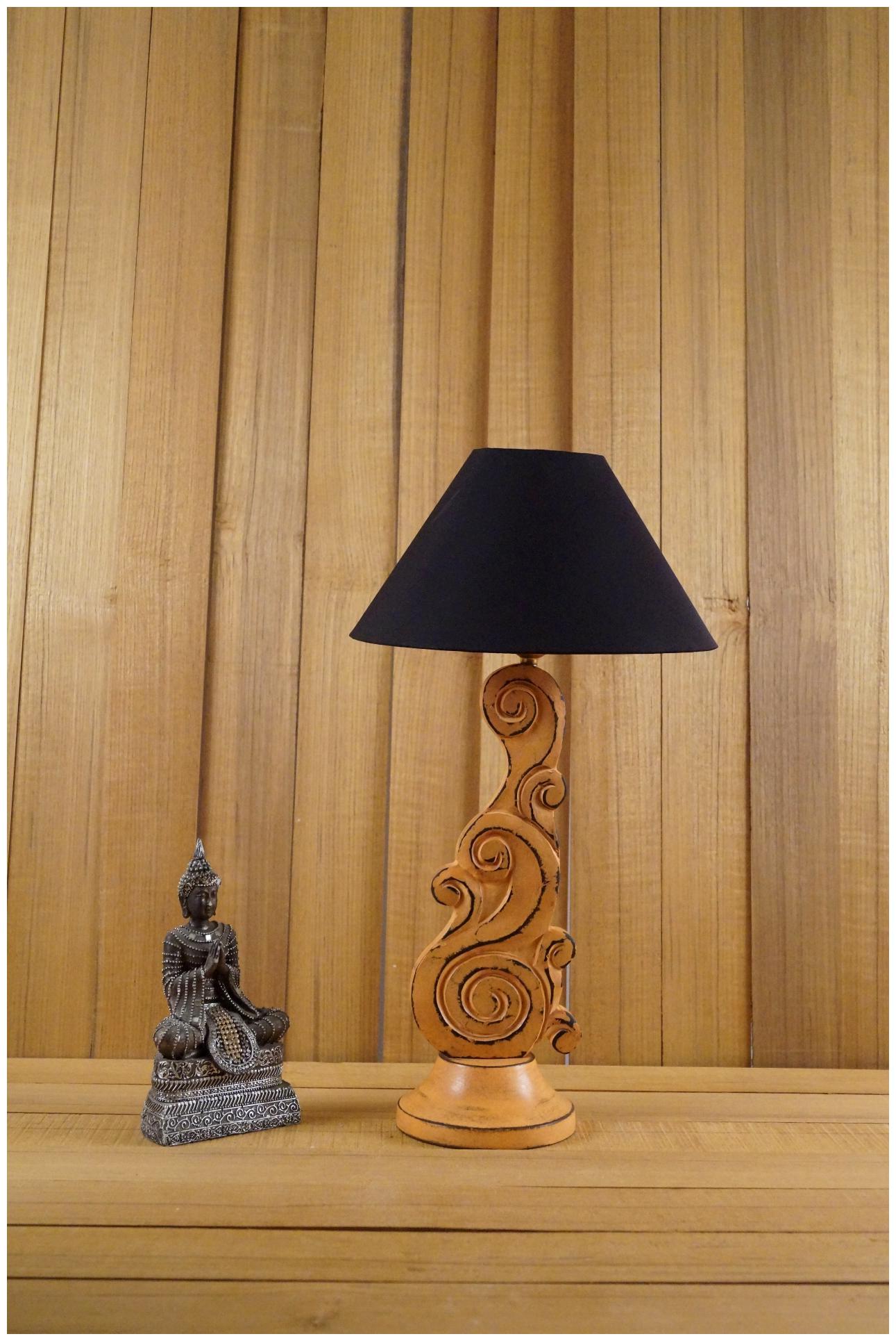 

Tucasa Orange Carving Table Lamp With 10 Pyramid Shade Color--Blk