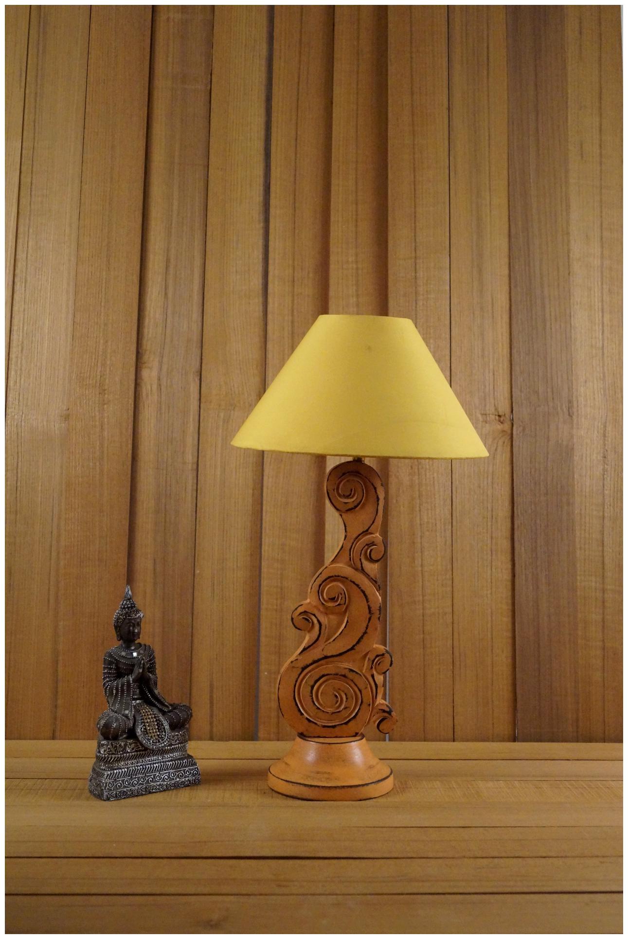 

Tucasa Orange Carving Table Lamp With 10 Pyramid Shade Color--Yellow