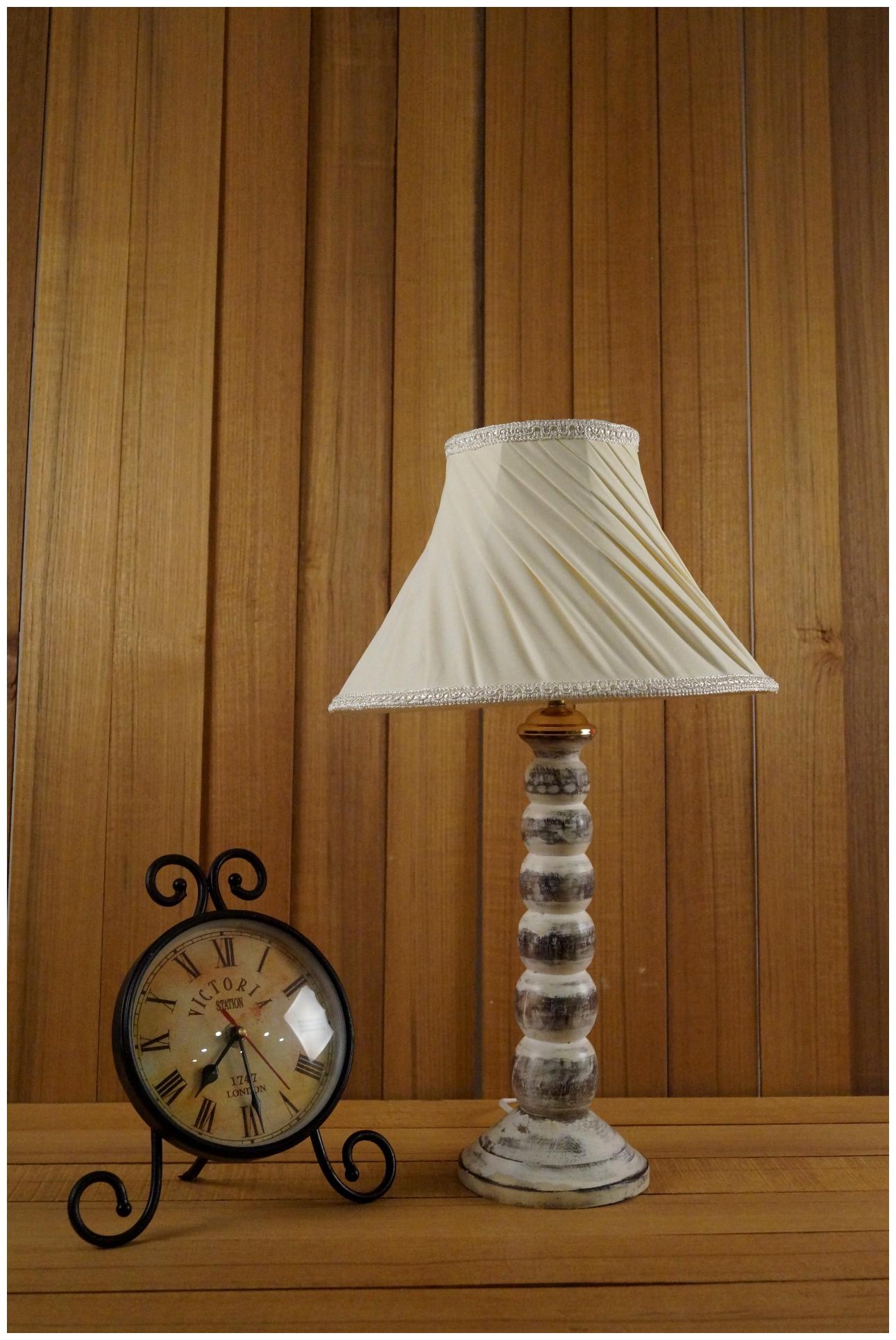 

Tucasa White Classic Mango Wood Table Lamp With Pleated Shade Color--Off White