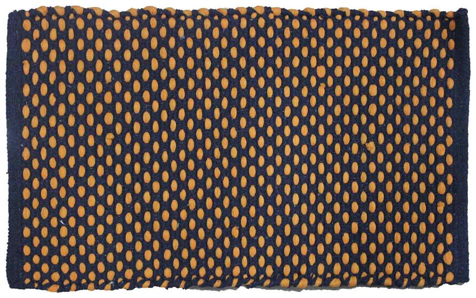 

Two tone door mat with fancy yarn