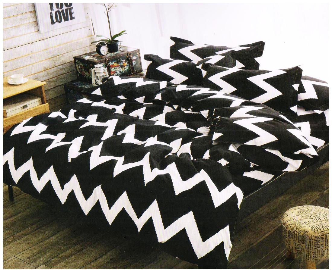

Valtellina Cotton Abstract Double Size Bedsheet 104 TC ( 1 Bedsheet With 2 Pillow Covers Black )