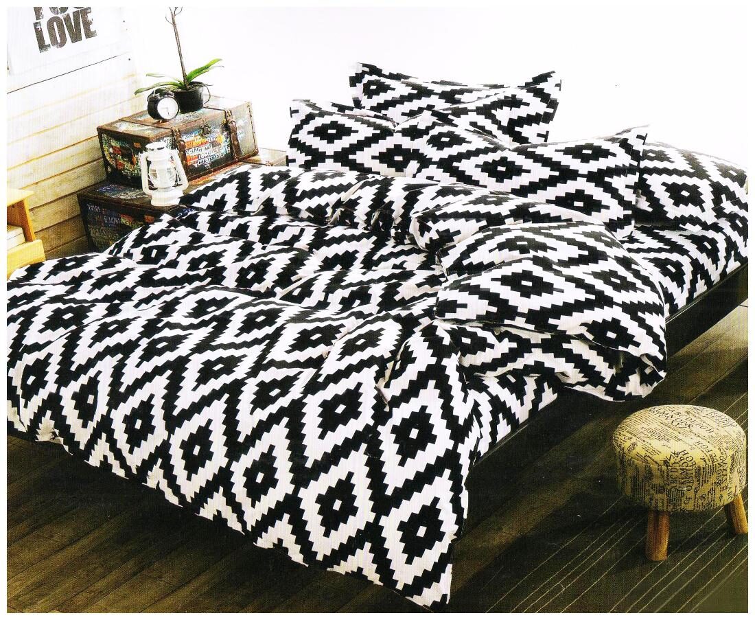 

Valtellina Cotton Abstract Double Size Bedsheet 104 TC ( 1 Bedsheet With 2 Pillow Covers Black )