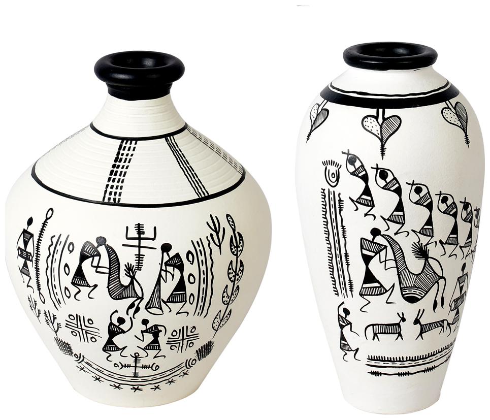 

VarEesha Terracotta Warli White Vases Set of Two