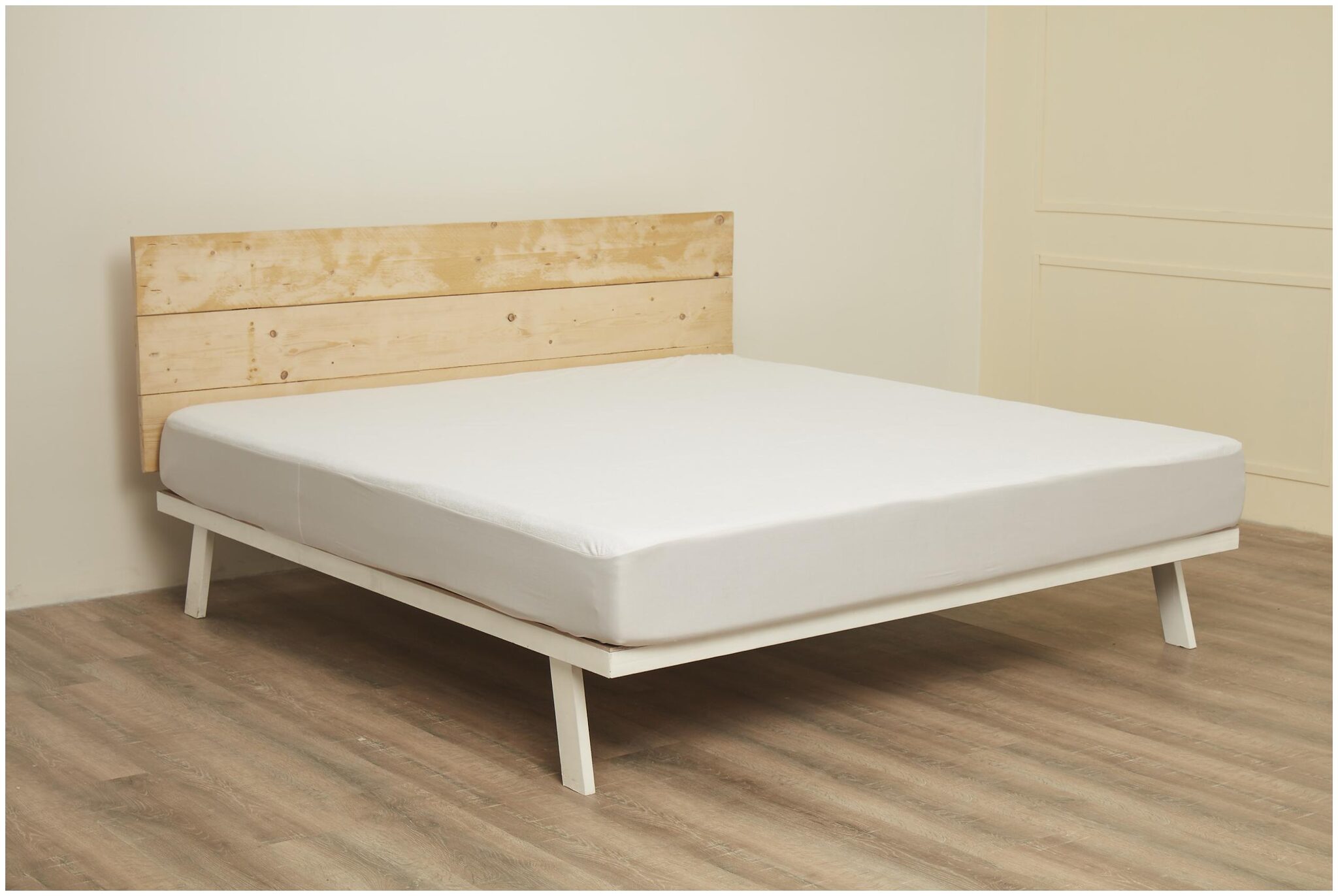 

Wakefit Terry Cotton King Beds Mattress Protectors-White
