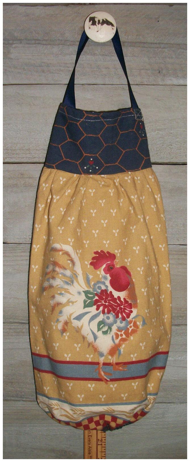 

White Rooster Flowers Plastic Grocery Bag Rag Sock Holder Organizer Handmade