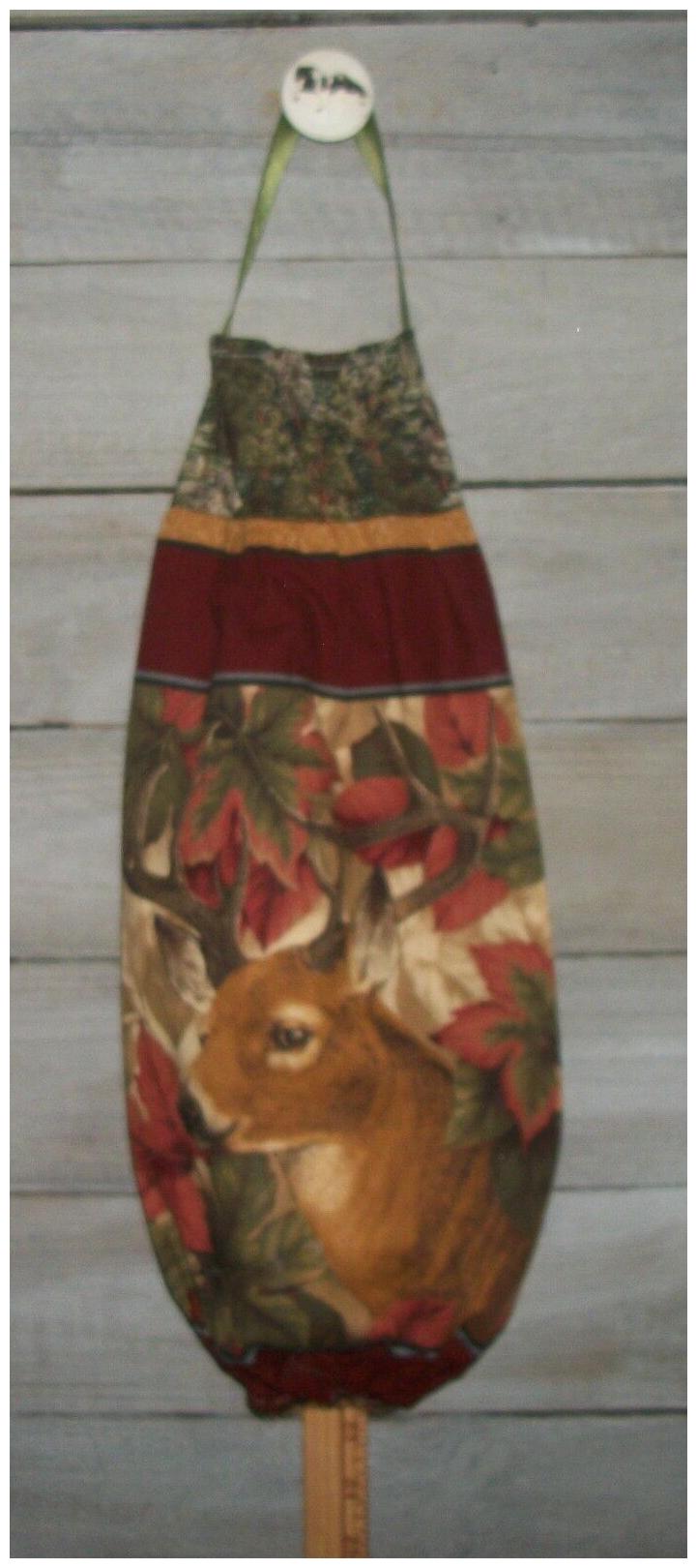 

Whitetail Buck Deer Full Face Profile Plastic Grocery Bag Rag Sock Holder