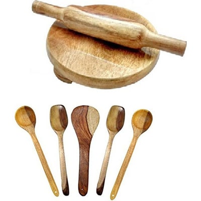 

wooden skimmers set with chakla belan