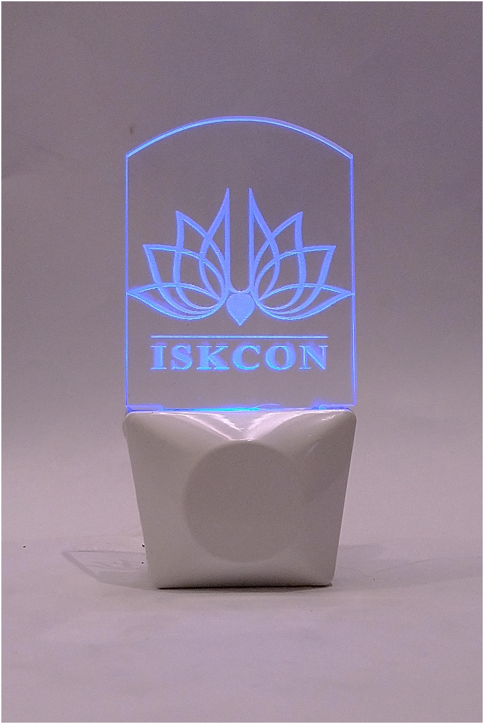 

Yonker LED Acrylic Iskon Temple Hare Krishna Plug In Night Lamp Color Changing 3D Night Lamp Decoration for Bedroom Corridor Living Room shrine temple festivals Night Lamp