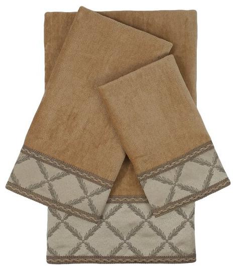 

Zenith Embellished 3 Piece 100 Cotton Towel Set