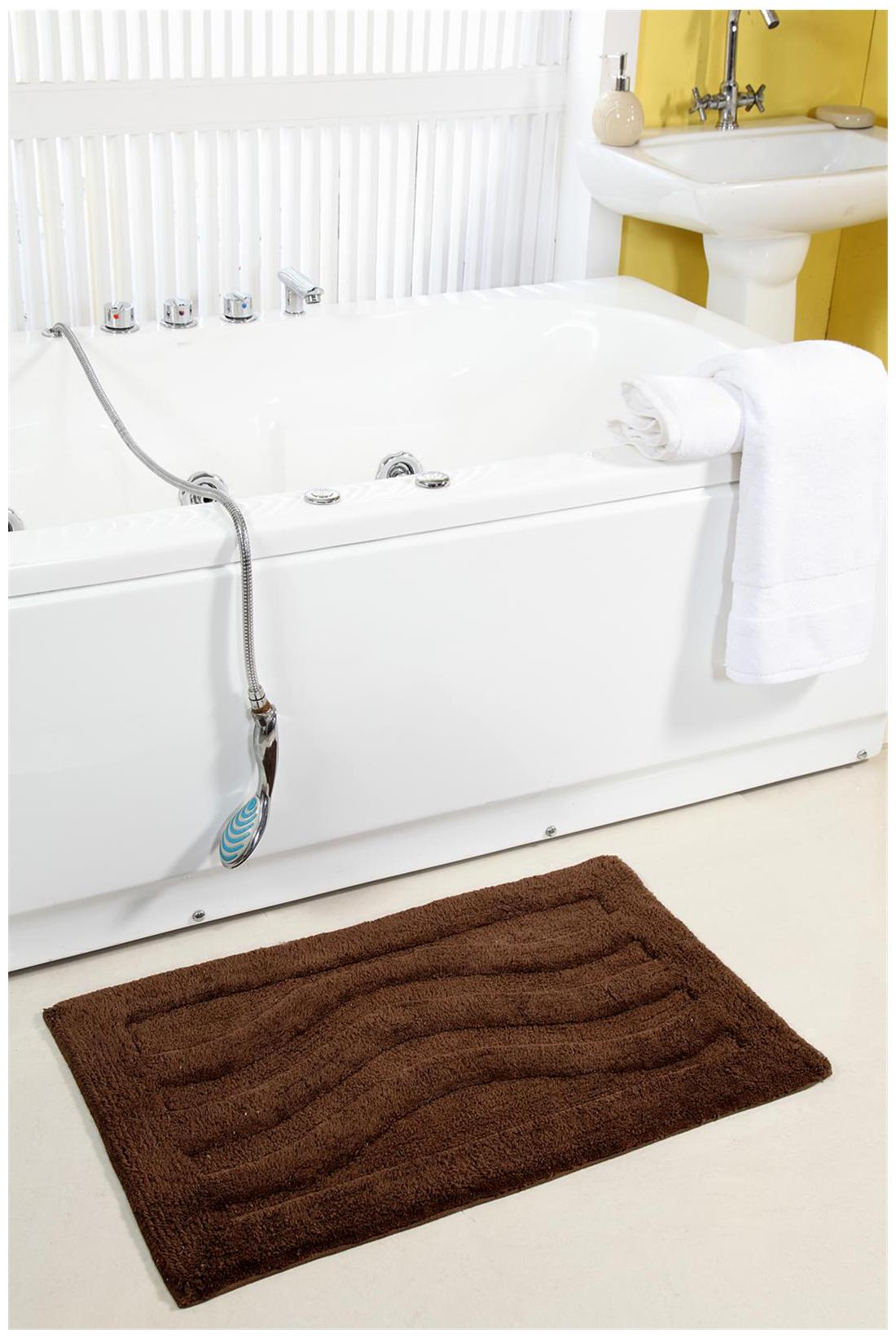 

HomeFurry Greyish Brown Triple Wave Bath Rug