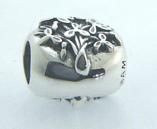 

2010-3217 CHAMILIA STERLING SILVER SNOWDROP CHARM NEW IN POUCH