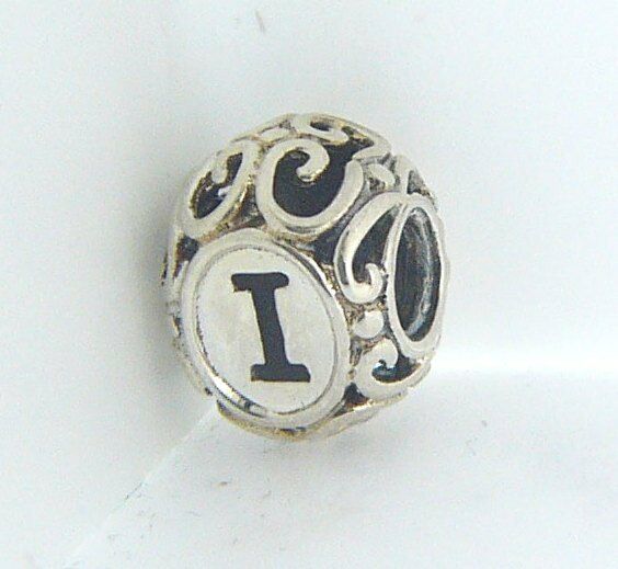 

2020-0734 CHAMILIA STERLING SILVER INITIALLY SPEAKING LETTER I INITIAL BEAD NEW