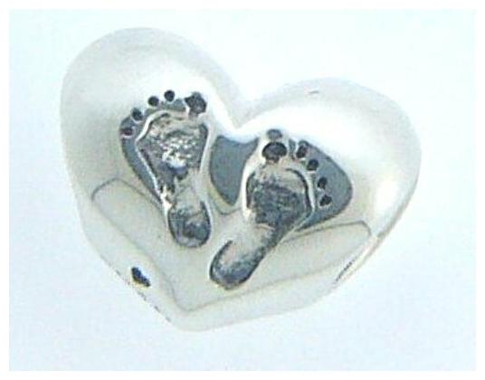 

2025-0957 CHAMILIA STERLING SILVER BABY S FIRST STEP CHARM NEW RETIRED RARE
