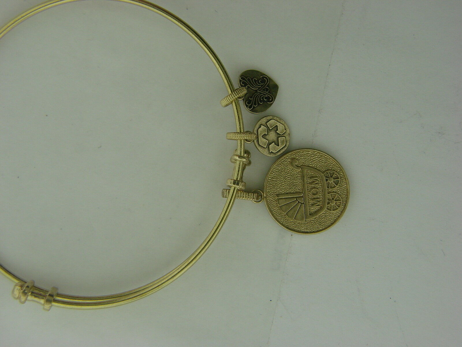 

ANGELICA 18K YELLOW ADJ SLIDE BRACELET W NEW MOM CHARM BUY ONE CHOOSE ONE FREE