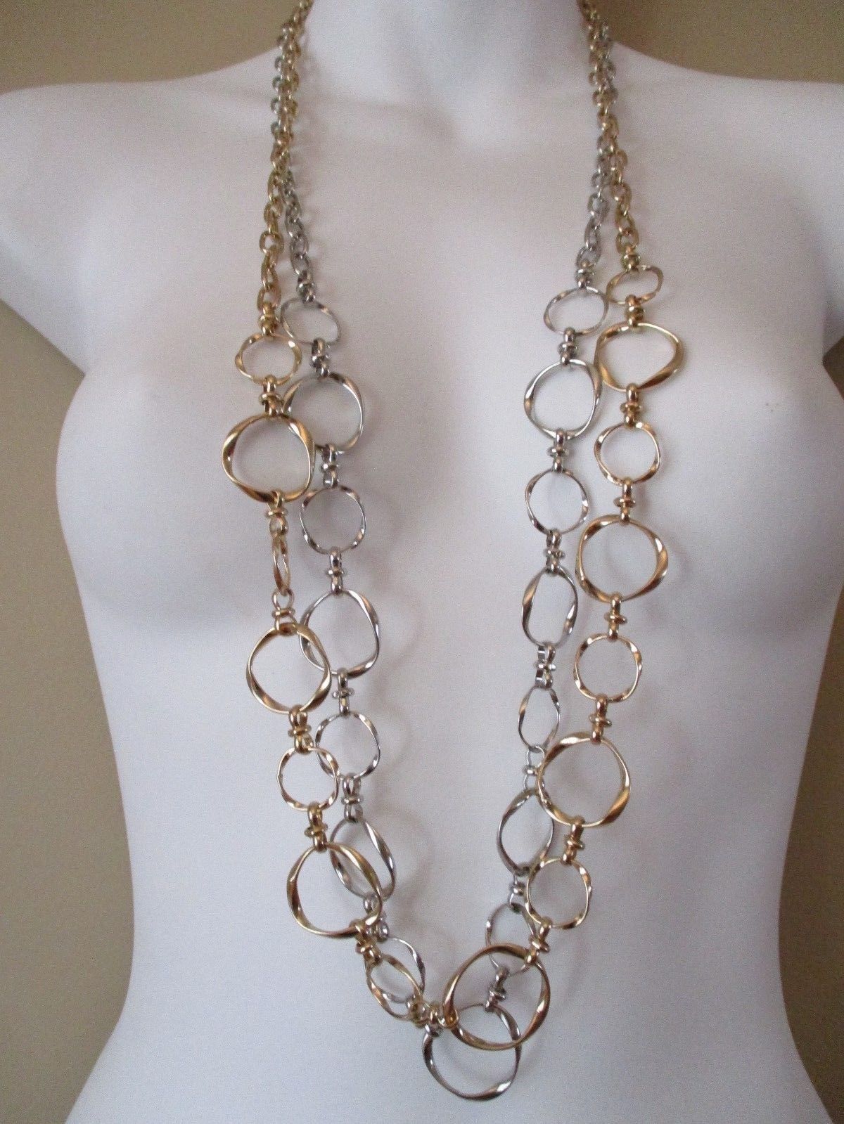 

Banana Republic Metallic Rattan Layered Necklace NWT 45 00 GOLD SLVR SET OF 2