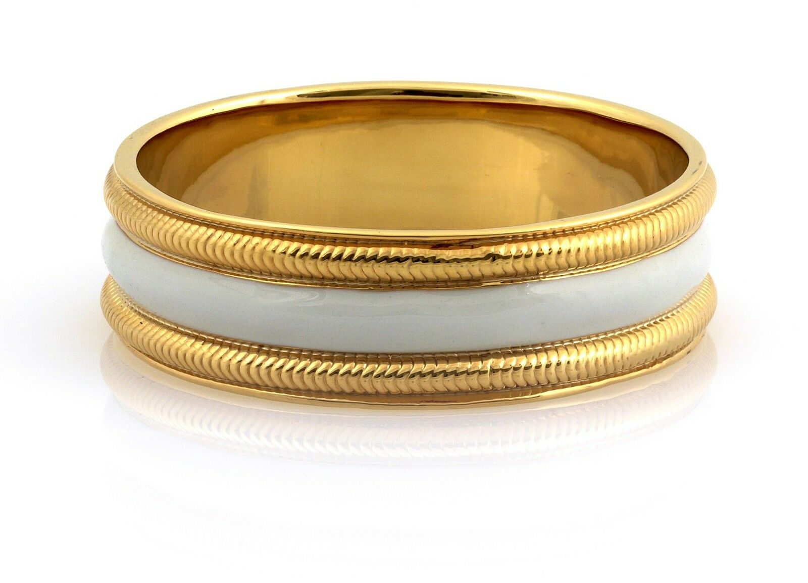 

Belle Noel Kim Kardashian 14 kt y g Enameled Snake Chain Bangle Cuff Bracelet