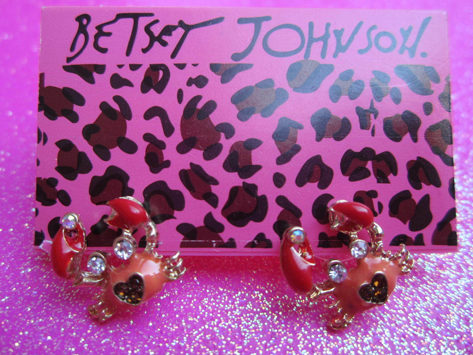 

Betsey Johnson Orange Crab Stud Earrings