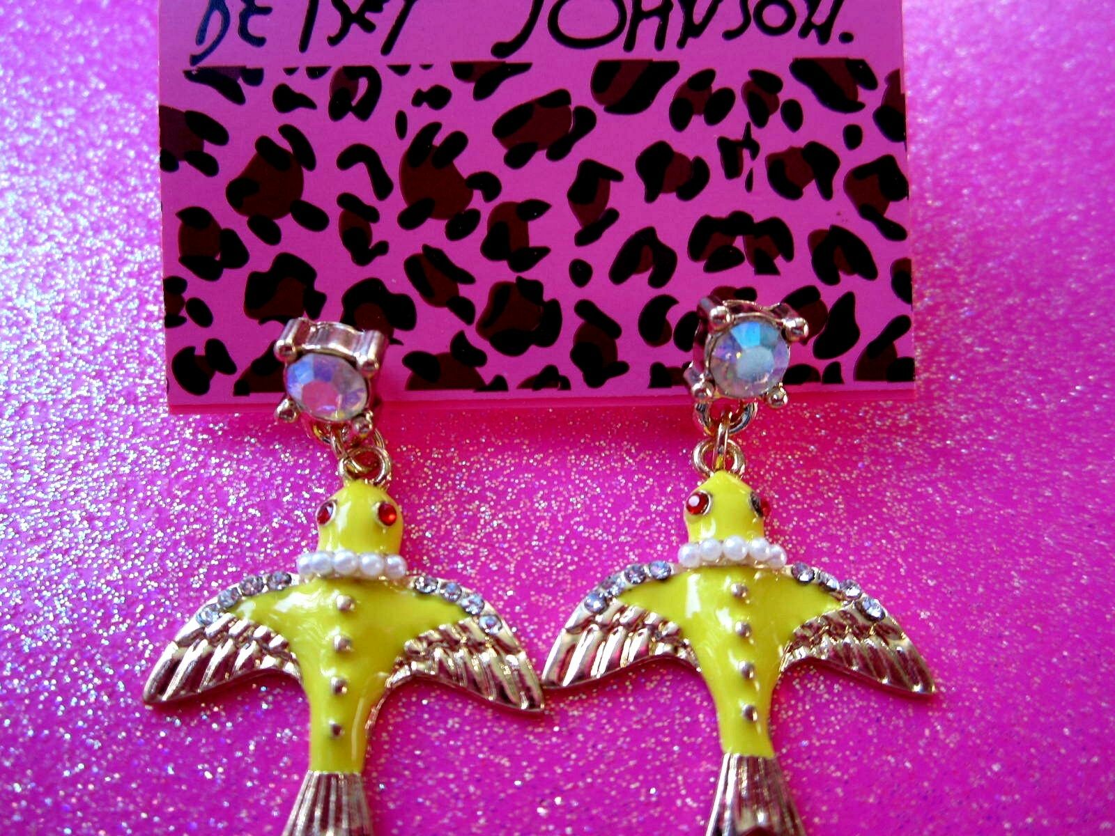 

Betsey Johnson Yellow Swallow Dangle Earrings